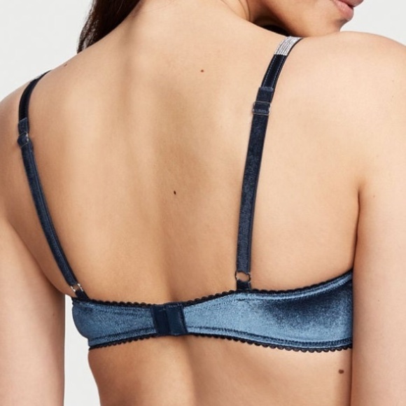 NWT Victorias Secret 38DDD Lace Velvet Balconette Demi Bra Rhinestone Strap - Picture 4 of 9